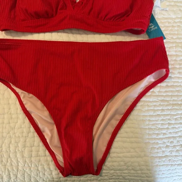 Cupshe Scarlet Ribbed Ruffle Triangle Bikini - Picture 4 of 4